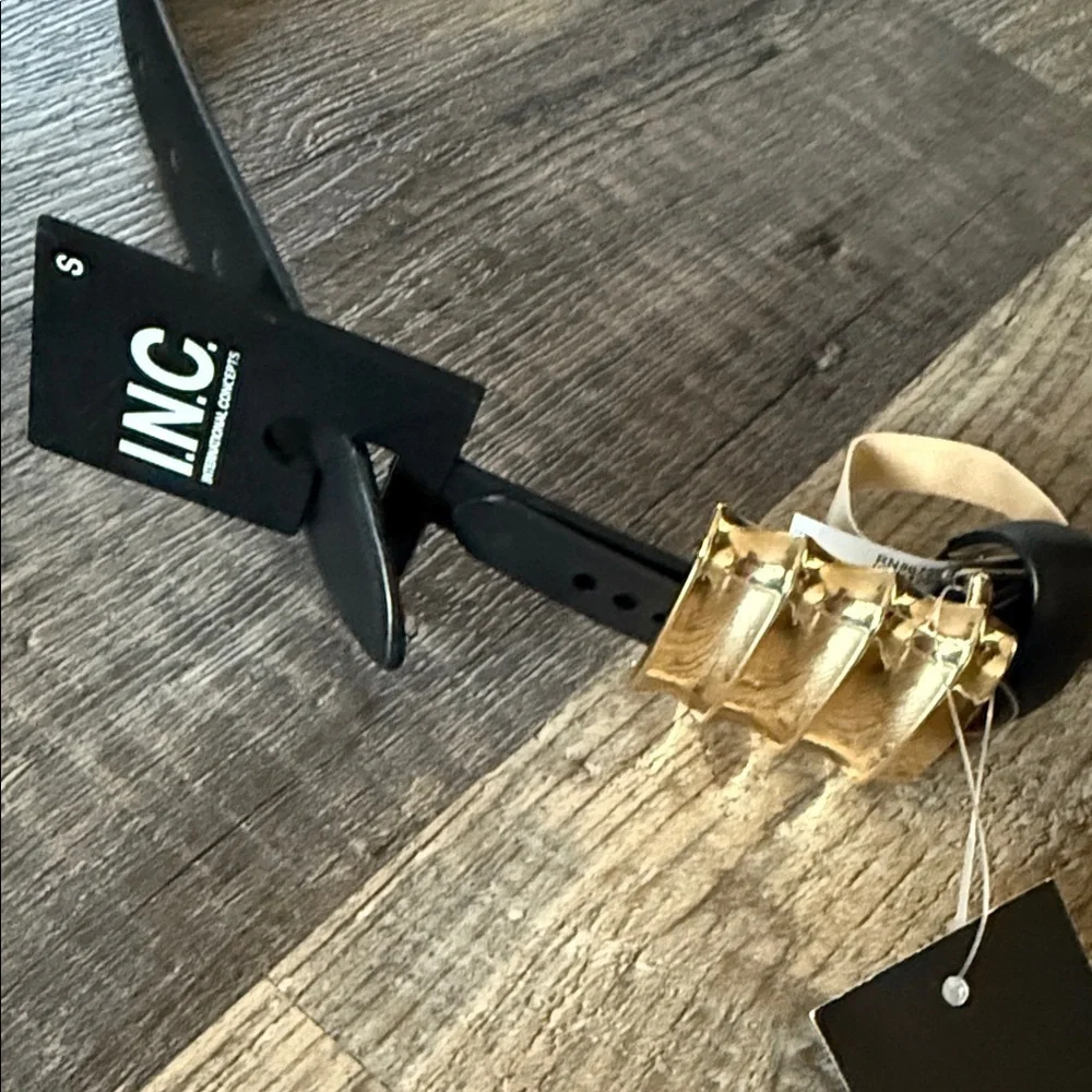 INC International Concepts Black and Gold Belt